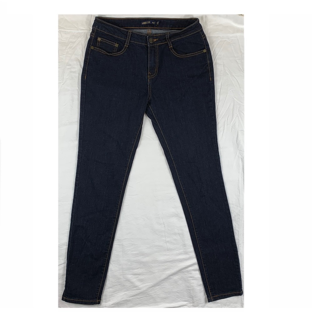 Love Culture Size 7 Dark Blue Skinny Jeans